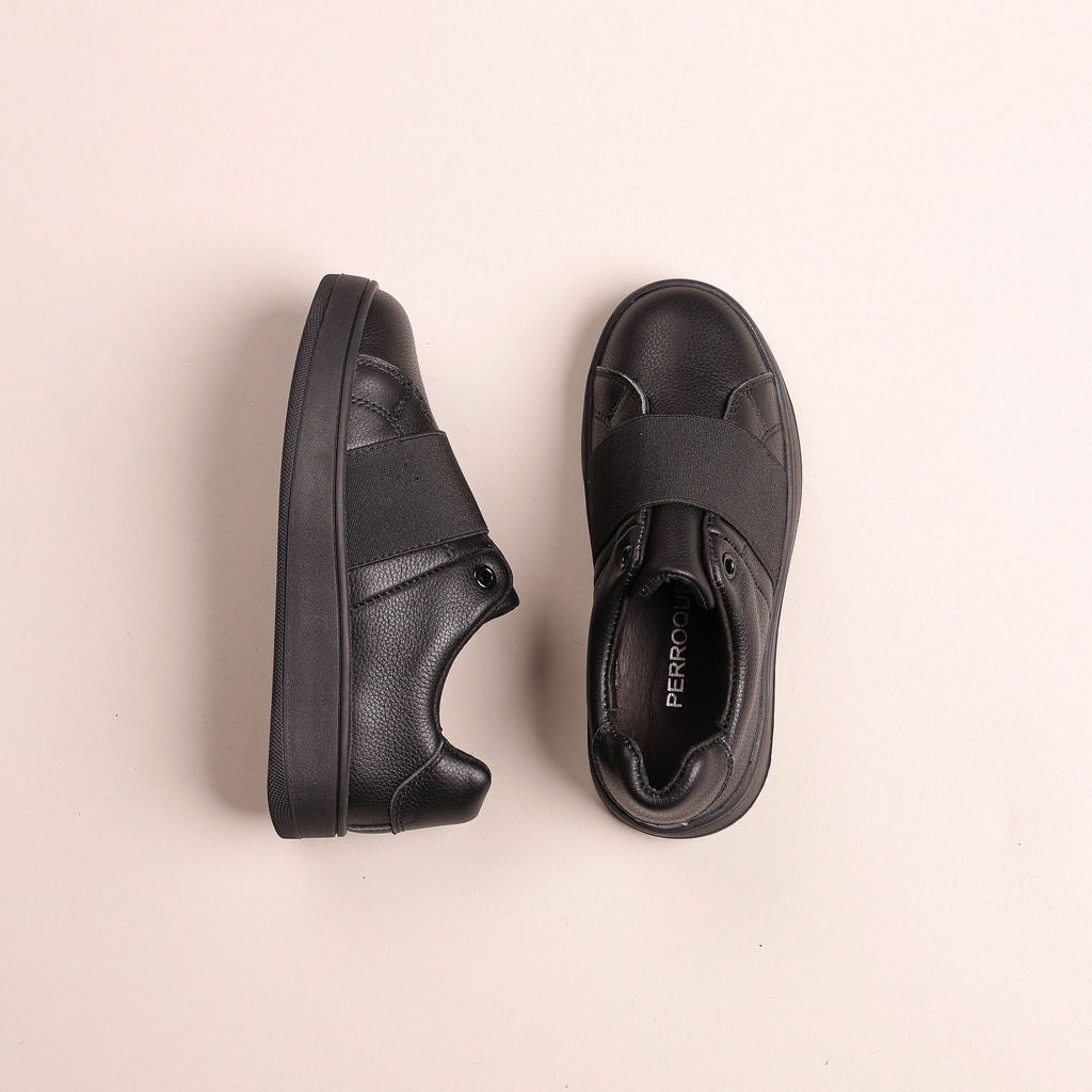 Slip On Sneaker With Elastic Band